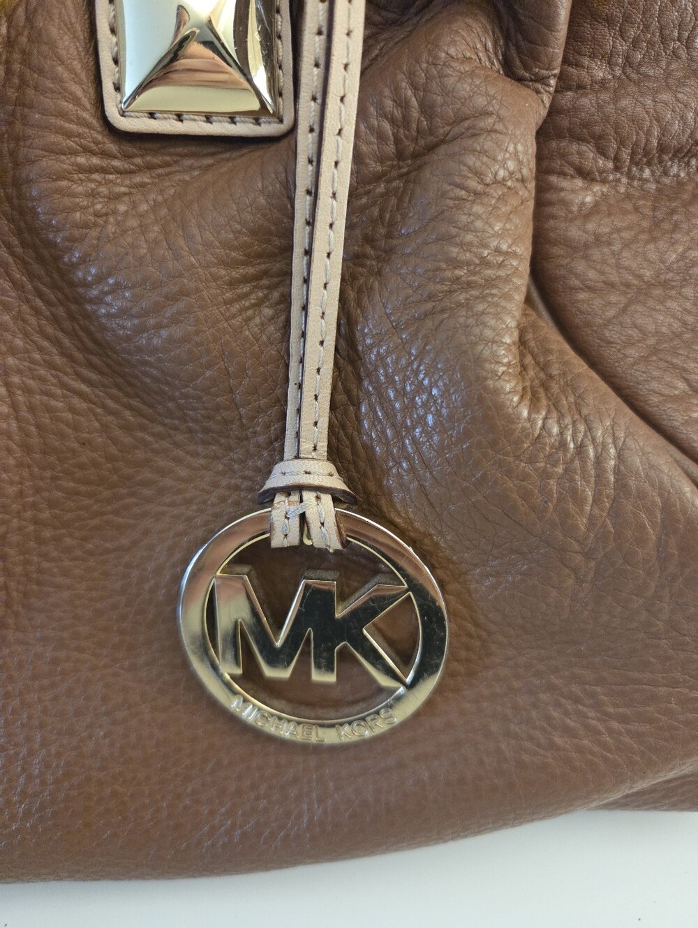 Michael Kors Grayson Satchel - Picture 4 of 13